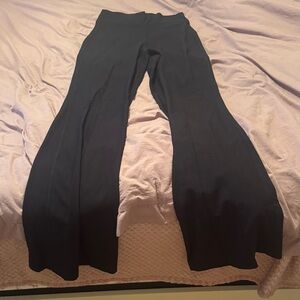 Women's Old Navy Powersoft Ribbed Black Flared Pants